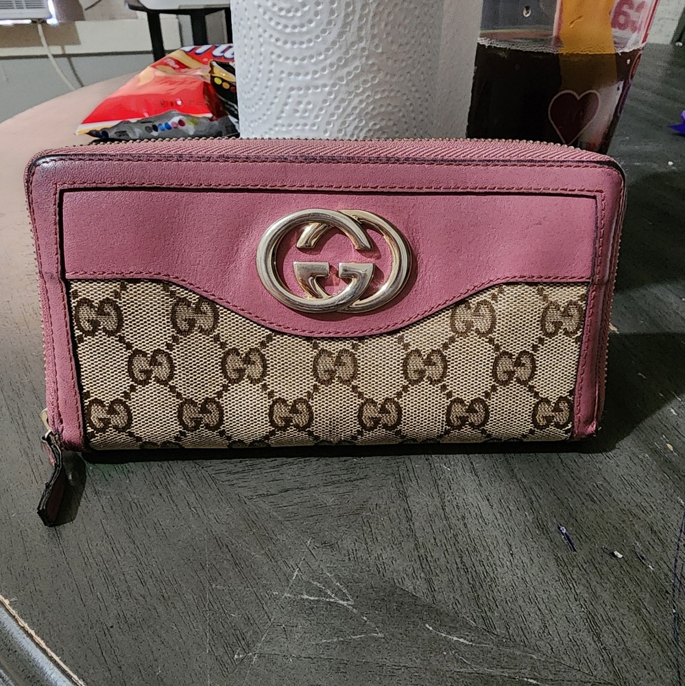 Gucci Pink and Brown Women's Wallet